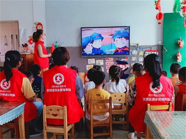 探索基层治理新模式 为平安普洱“添砖加瓦”